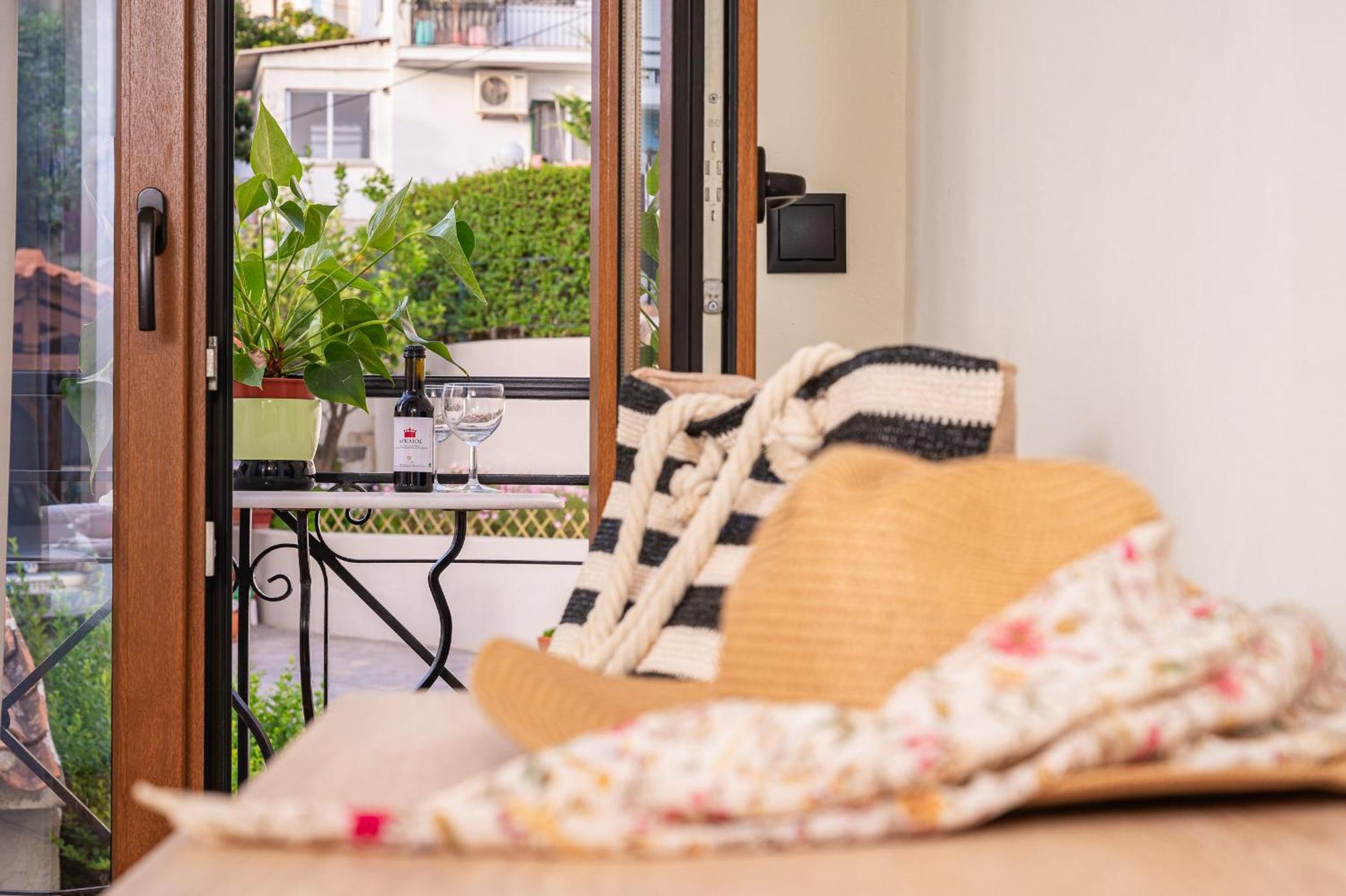 Emily Hotel Agia Paraskevi  Exterior photo